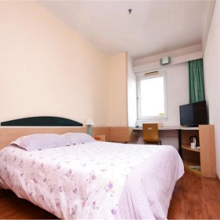 Motel Qingdao Jiaonan Renmin Road Business Street Εξωτερικό φωτογραφία